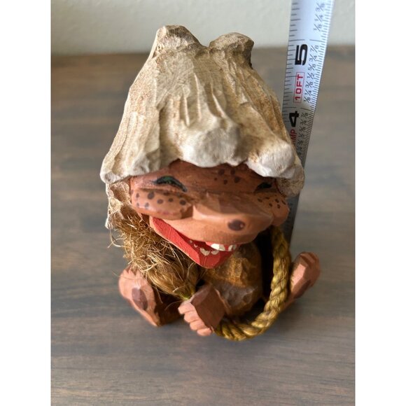 Vintage Hand Carved Henning Norway Wood Gnome Troll Holding Tail 5" - Picture 7 of 7